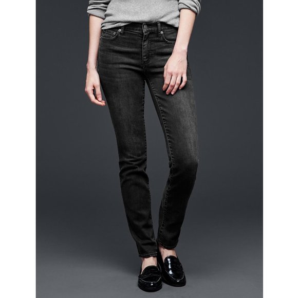 Gap Resolution Slim Straight Soft Black wash 33 Short jeans - Picture 1 of 11